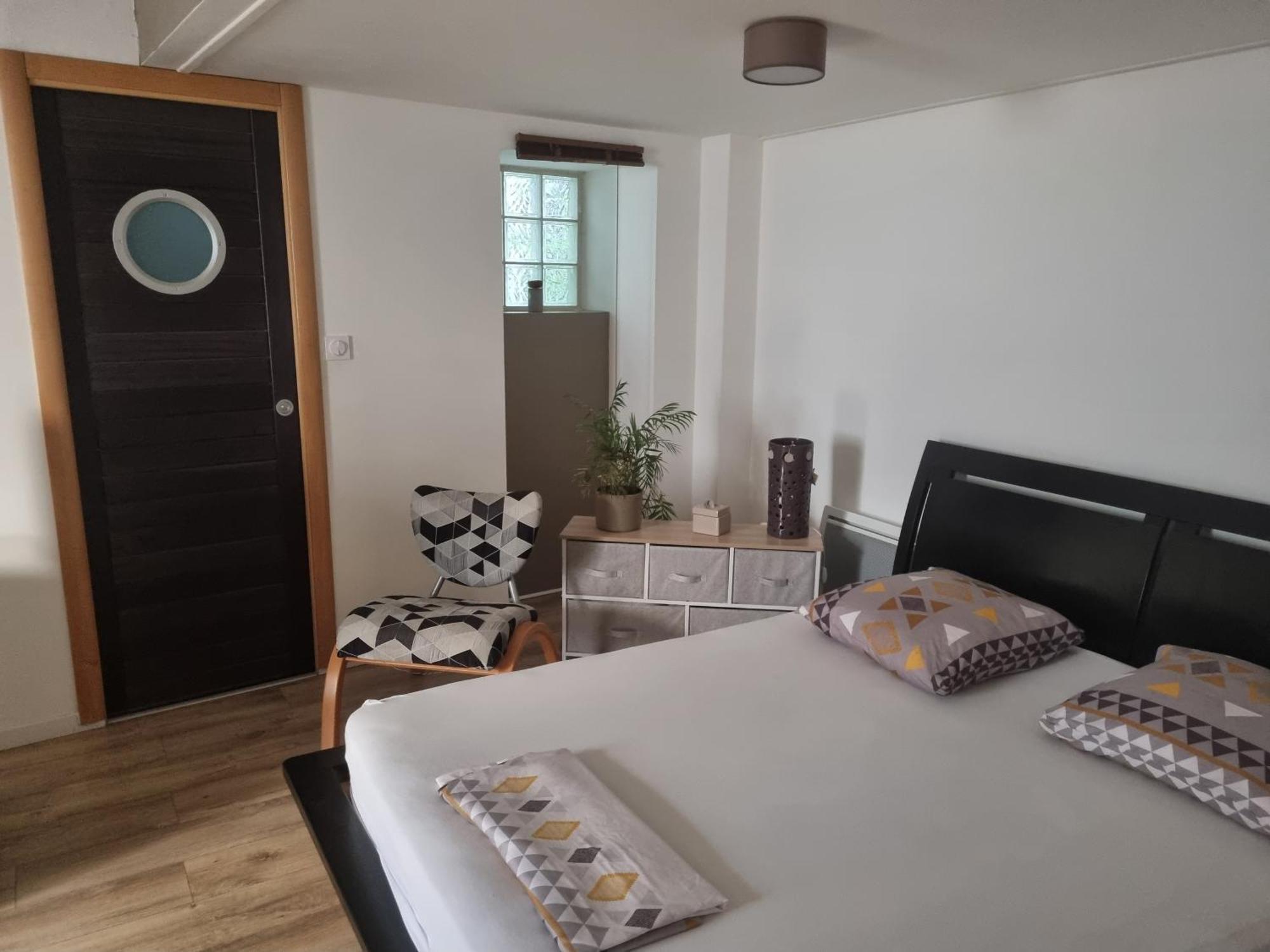 Tournus Castrum Romain - Duplex 54 M2 - 3 Etoiles - Petit Box Velo - 5Mn Autoroute Exterior photo
